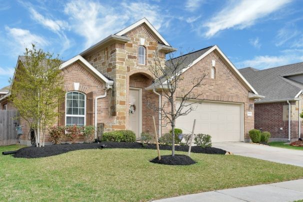 https://AlexRomo.NewConstructionHomesForYou.com
